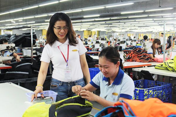 Xưởng may đồng phục